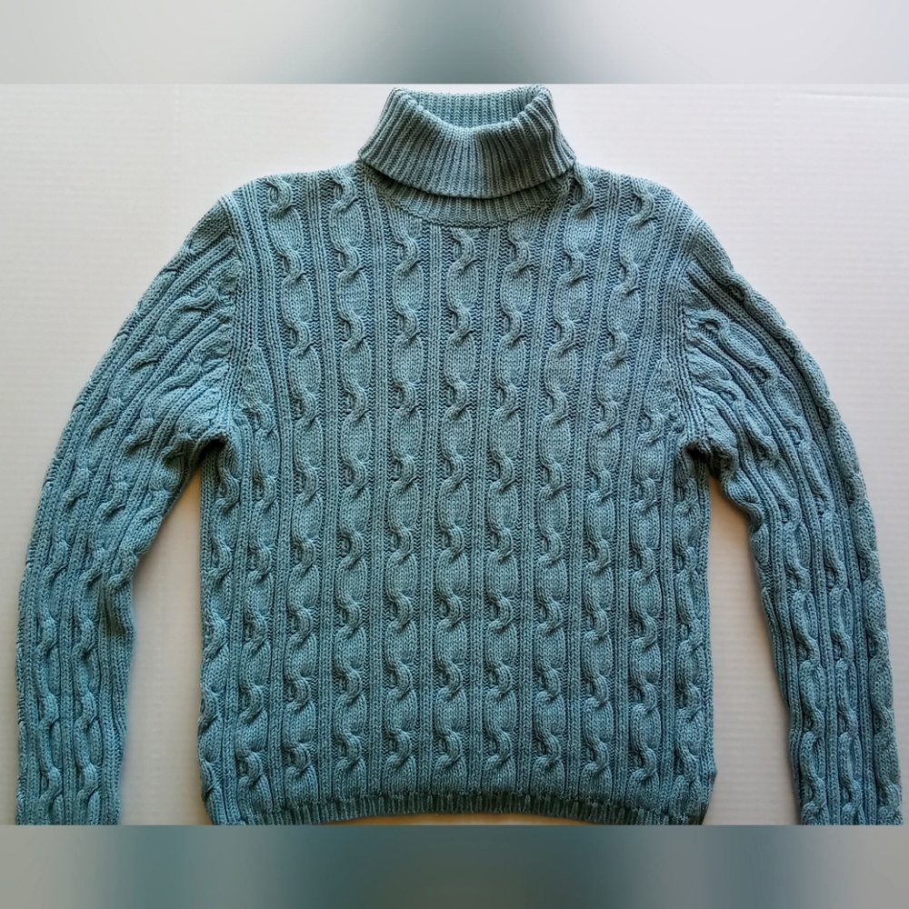 Nine & Co Cable Knit Sweater